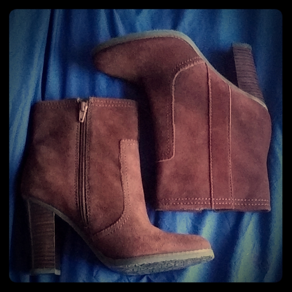 Carlos Santana ankle boots